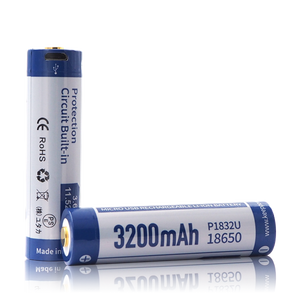 Accumulateur Li-Ion Keeppower P1832U 18650 3200mAh 3.7V - 2.5C Décharge max - Protégé - micro USB - Neuf